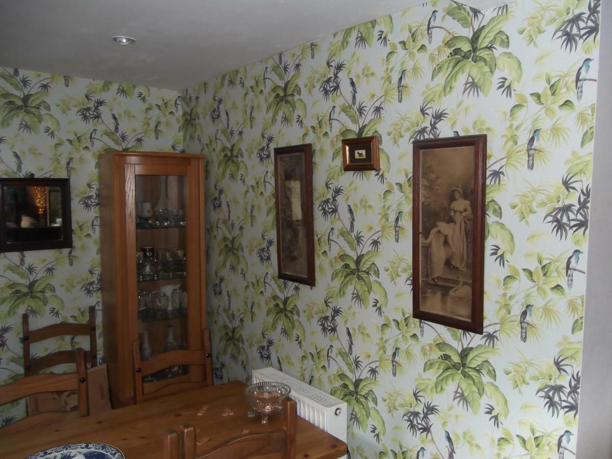 Manor House Annex - Sleeps Up To 6 People Βίλα Shepton Mallet Εξωτερικό φωτογραφία