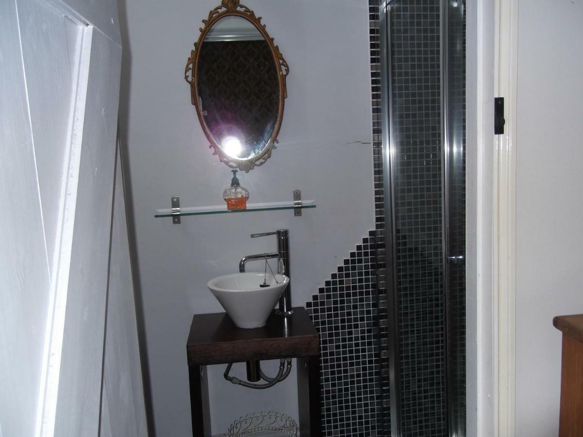 Manor House Annex - Sleeps Up To 6 People Βίλα Shepton Mallet Εξωτερικό φωτογραφία
